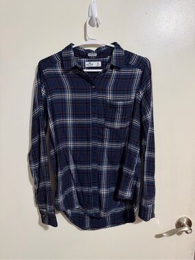 Hollister Navy and Cream Plaid Boyfriend Fit Shirt